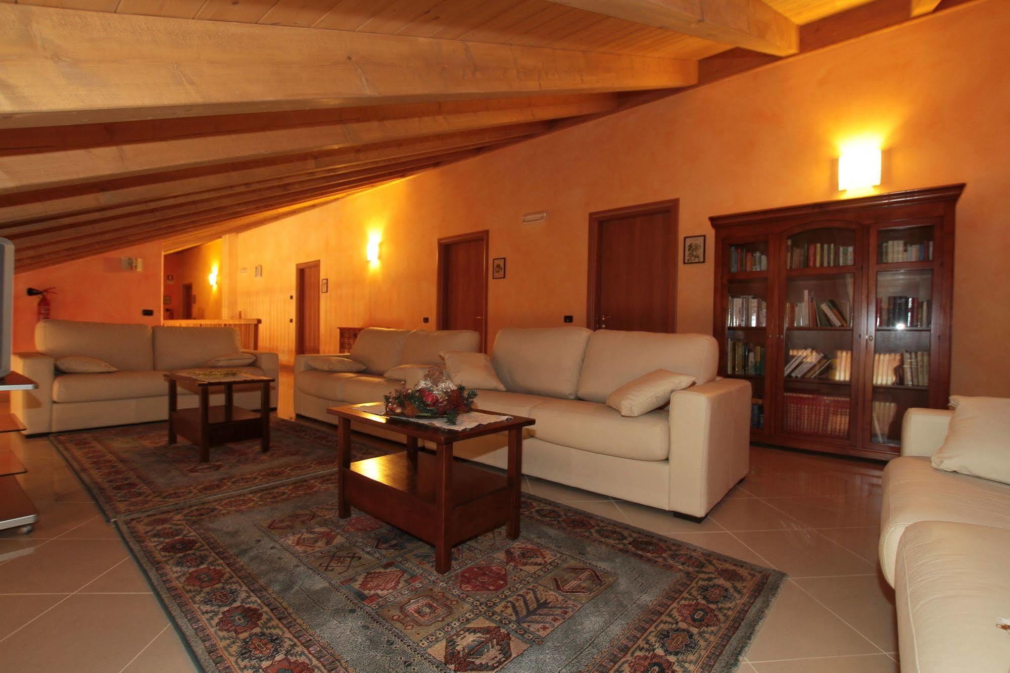 Agriturismo Tre Rondini Legnago Exterior foto